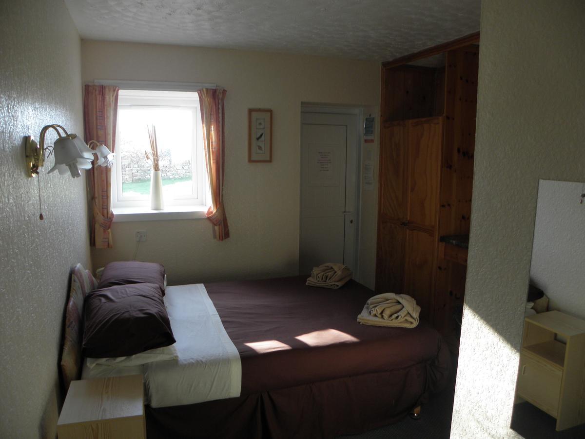 Morefield Motel Ullapool Eksteriør billede