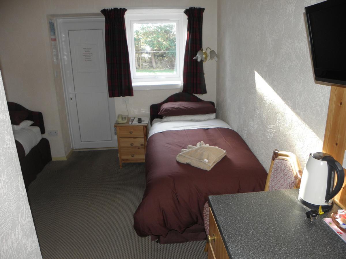 Morefield Motel Ullapool Eksteriør billede
